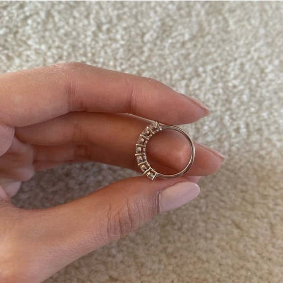 🔴 Moissanite Sterling Silver ring - Picture 3 of 3